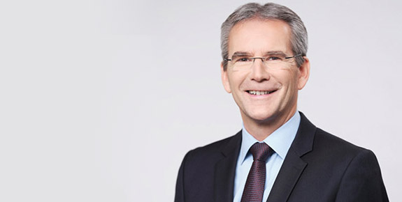 Hartwig Löger, Deputy General Manager, Deputy Chairman of the Managing Board (portrait, © Ian Ehm)