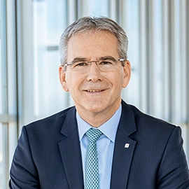 Hartwig Löger (portrait, © Marlene Fröhlich)